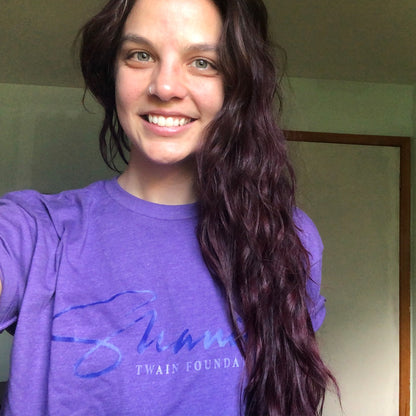 Shania Foundation T-shirt - Purple Rush